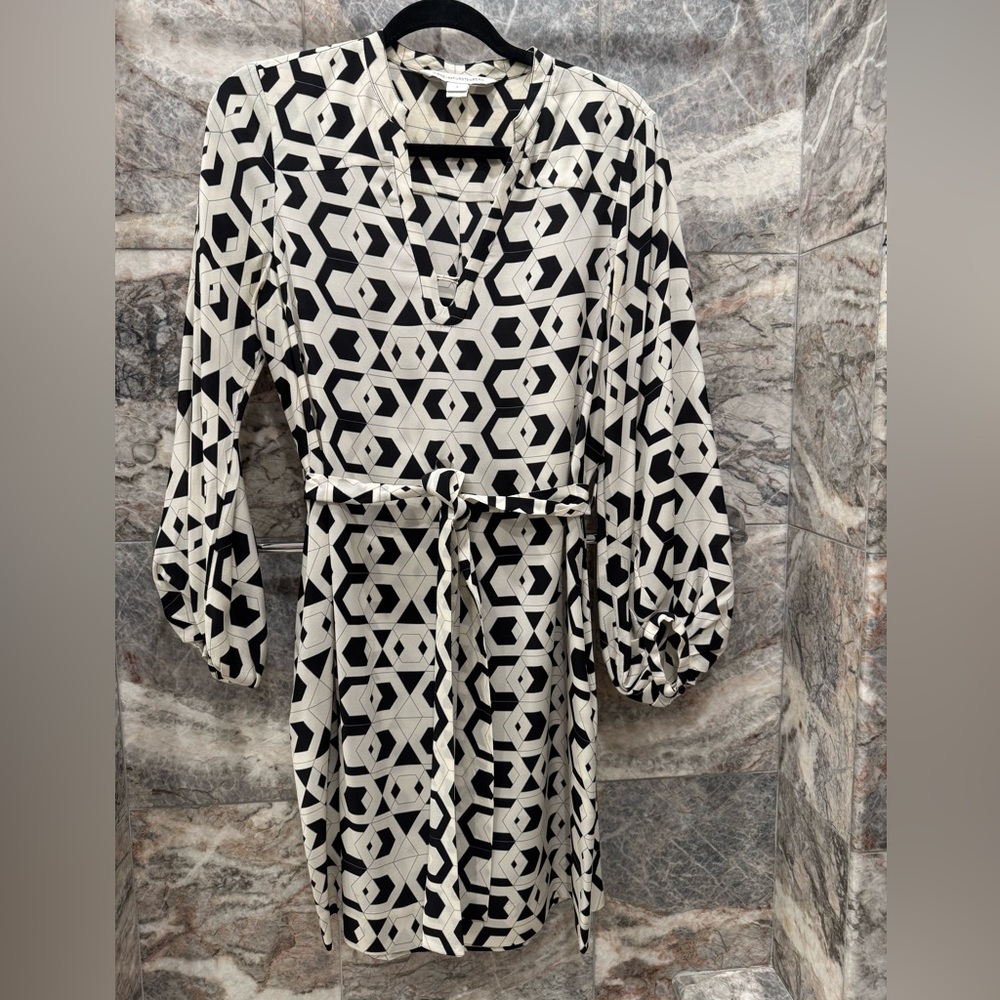 Diane Von Furstenberg Black and White Hexagon Silk Dress